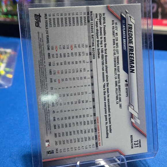 2020 Topps Chrome Pink Refractor #131 Freddie Freeman - Picture 2 of 2